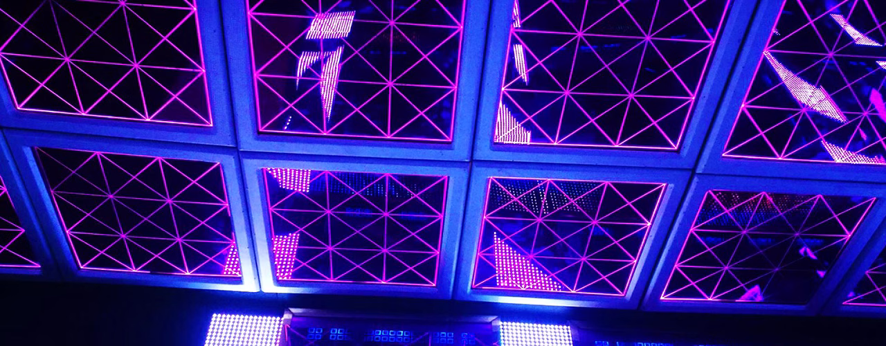 LED 镜面装饰应用 - 酒店空间领域应用案例
